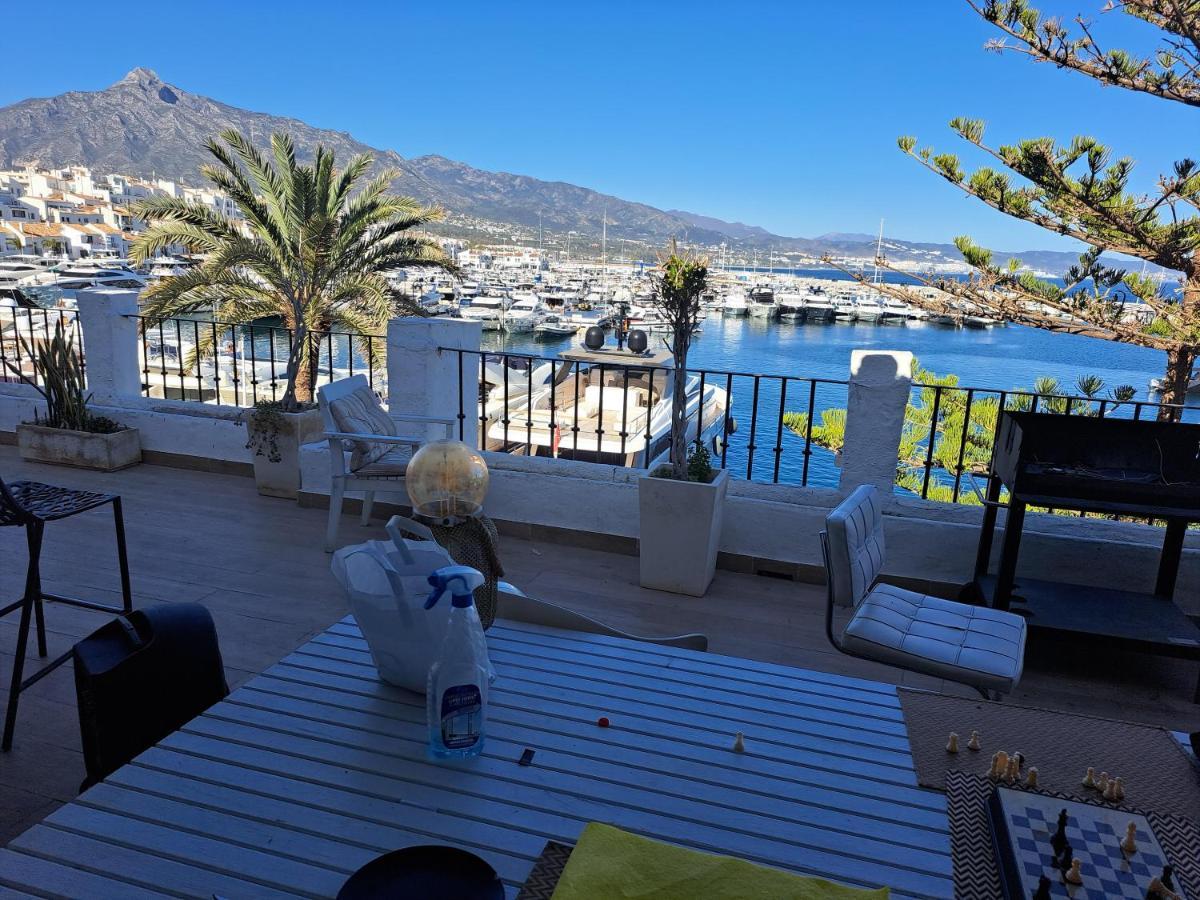 Private Suites In Huge Penthouse 1St Line Puerto Banus, Incredible Views, Jacuzzis Marbella Esterno foto