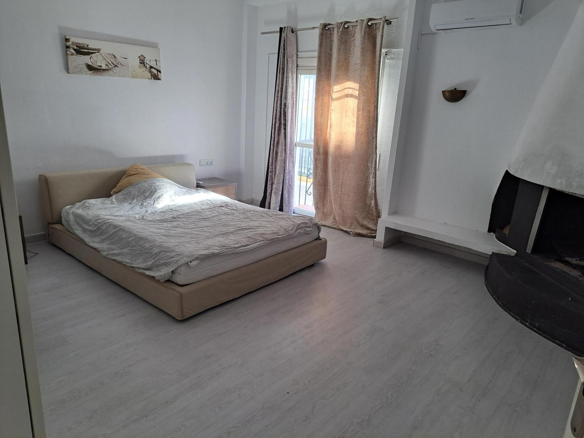 Private Suites In Huge Penthouse 1St Line Puerto Banus, Incredible Views, Jacuzzis Marbella Esterno foto